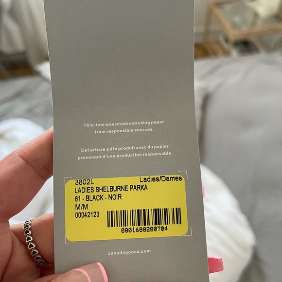 Canada goose shelburn parka - Picture 6 of 6